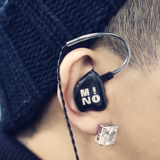 starcastep7_mino in ear