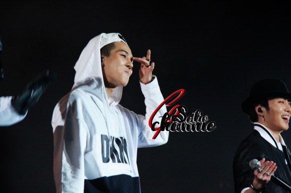 005xPdQDgw1eeq2g5u9w3j31kw11xdty