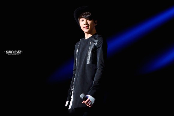 AON_HQSMB4