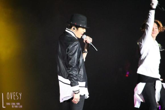 ec609c95jw1eeq0cmpep0j20sg0izwfo