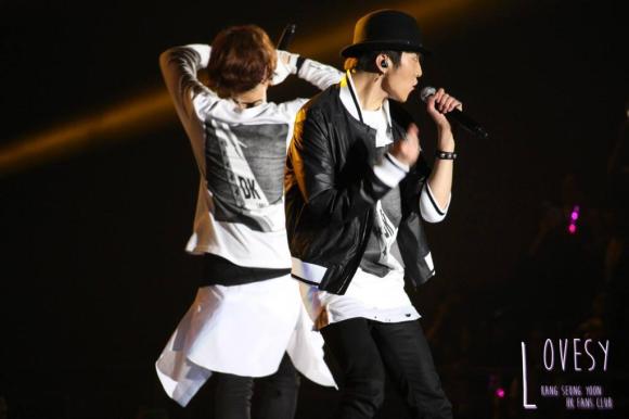 ec609c95jw1eeq0cq8bl9j20sg0iz0ty