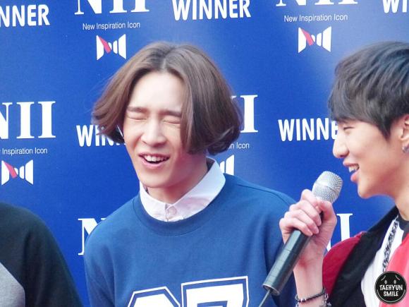 NIIWDE_HQTAEHYUNSMILE4