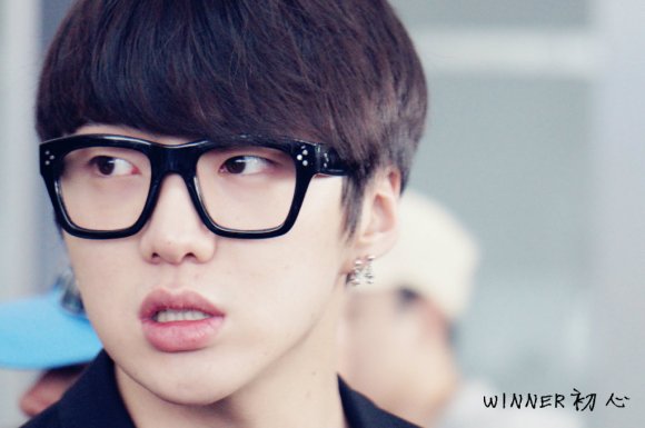 005AyB94gw1eft5k6ldzpj31kw11v7fv