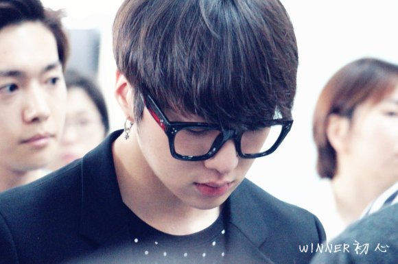 005AyB94gw1eft5kcpmfsj31kw11v7oz