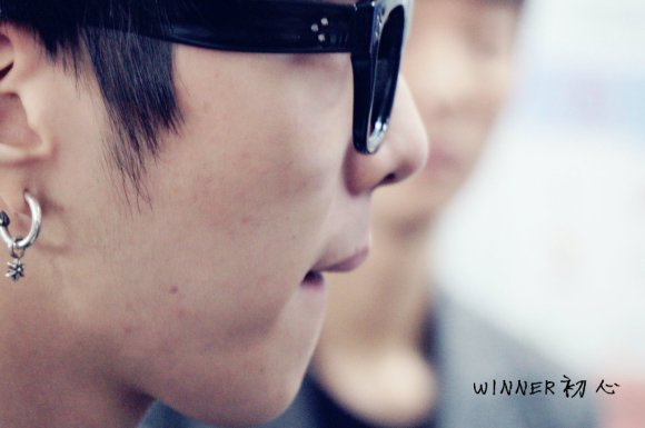 005AyB94gw1eft5kgwmanj31kw11vqga