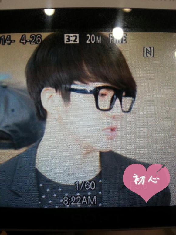 005AyB94jw1efsrz5ai7jj30mi0u00wl