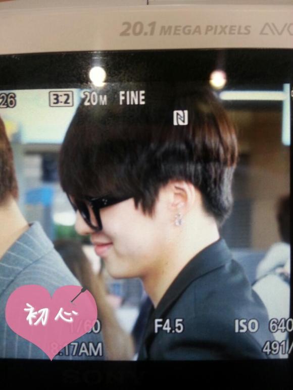 005AyB94jw1efsrz6muy7j30mi0u0myx