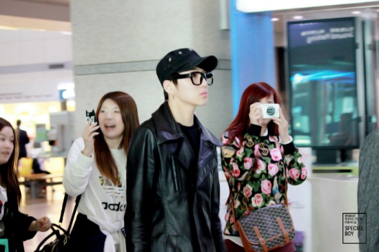 2738E843535369883292A8