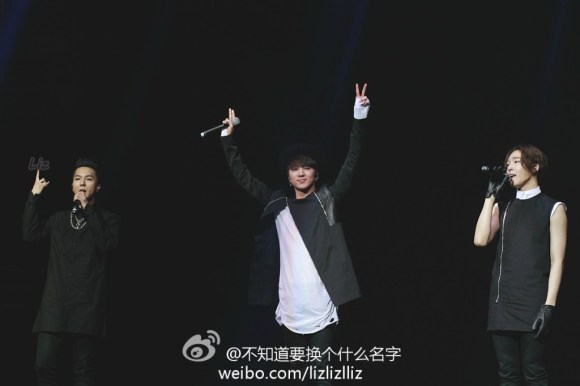 64c23595gw1efm1jxg6xej20xc0m8q4y