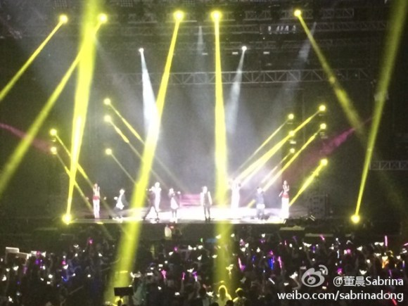 67f1c040jw1efl7b748muj20hs0dc0uy