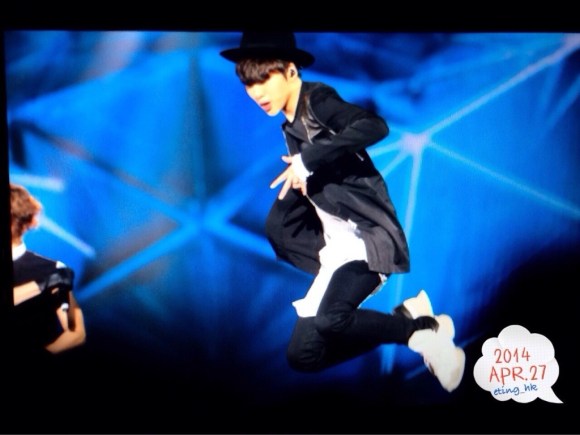 6853c91ajw1efud0vee3jj20zk0qogrp