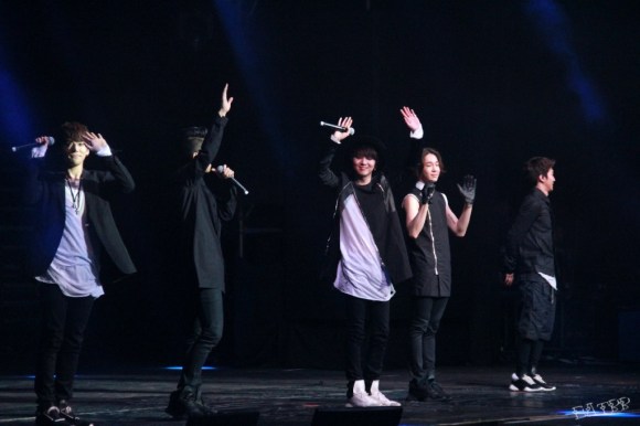 709bea65jw1efm252xdkej21360q410f