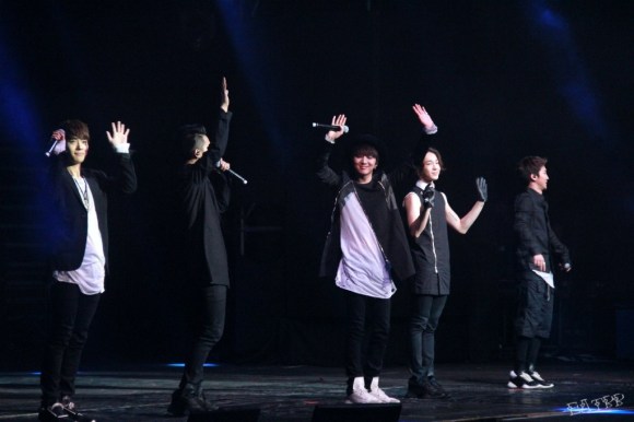 709bea65jw1efm258iwmej21360q4gtc