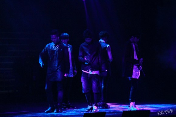 709bea65jw1efm258l9s4j21360q4q9e (1)