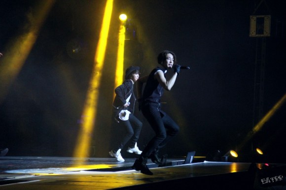 709bea65jw1efm2jl6oshj21360q4th4