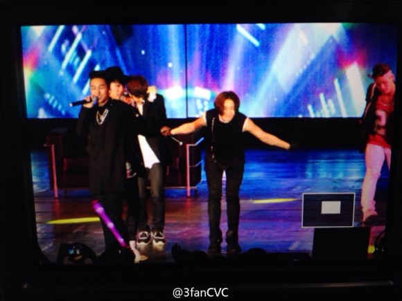 721d30d3jw1efco7eoyjoj218g0xcguv