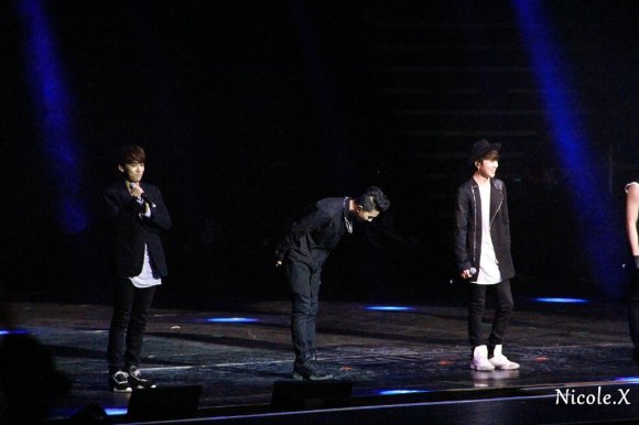 85c08c2ctw1efmefkhmp9j21kw11xqjd