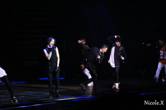 85c08c2ctw1efngy0gu78j21kw11xane