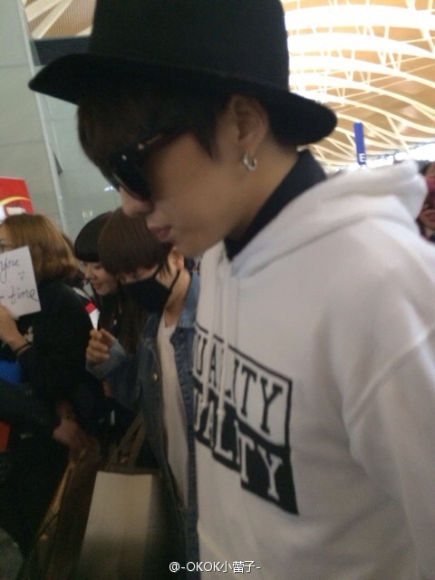 8d44a26cjw1efcii866fbj20dc0hs75s