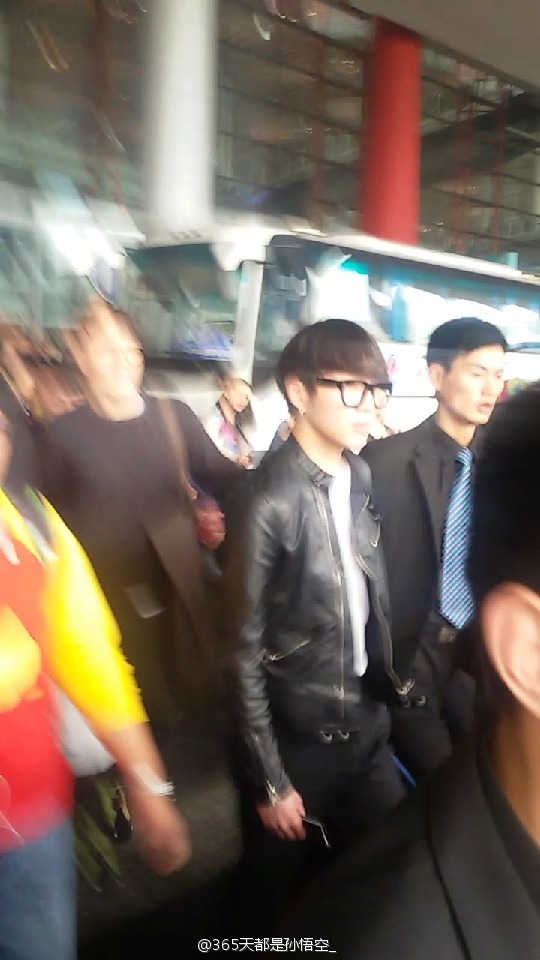 b06c2608jw1efjt2r26d4j20f00qowgw