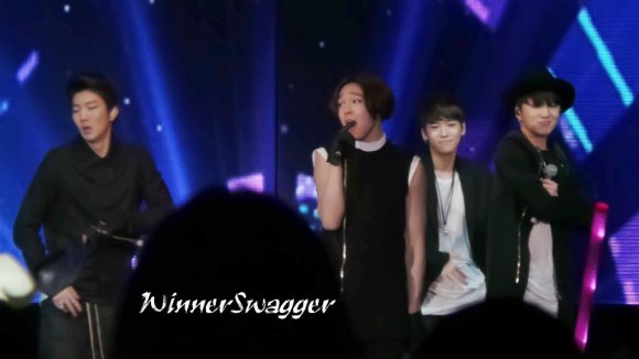 c0fffc7egw1efhsc90o7sj21kw0w0n1y