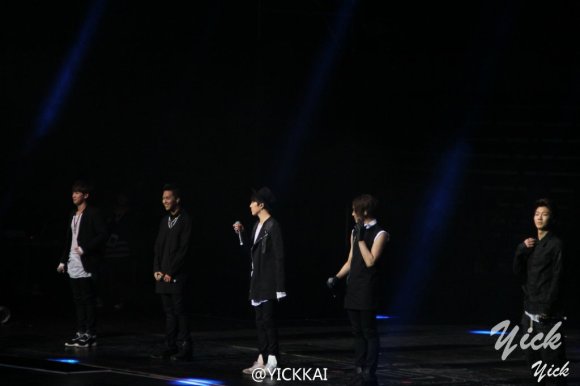 c5a7b018tw1efm2hf99tbj21kw11xaek