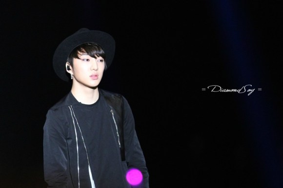 c9bce926gw1efdaabgzbvj20xc0m8mzp