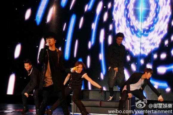 d2bafdb7jw1efd4zmohjqj218g0tpn3r