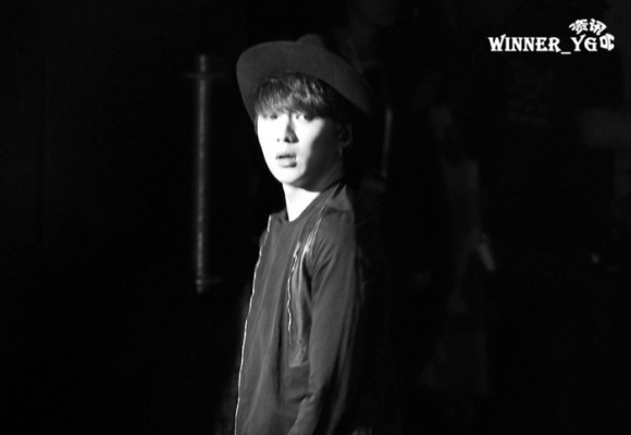 e2d2163atw1eflcxli2vbj20jg0df74y