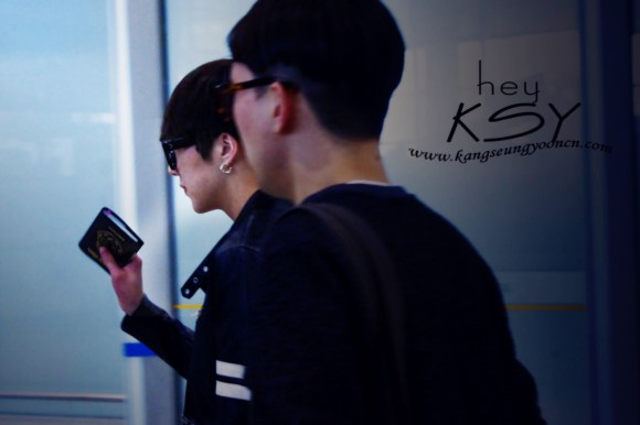 e5683f17jw1efk4tfj2okj21kw11xnai