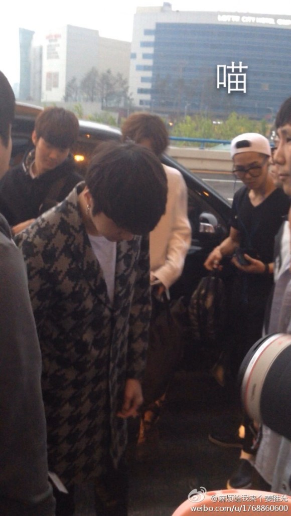 696eabb8jw1eg06h0ysj7j20hs0vkq6e