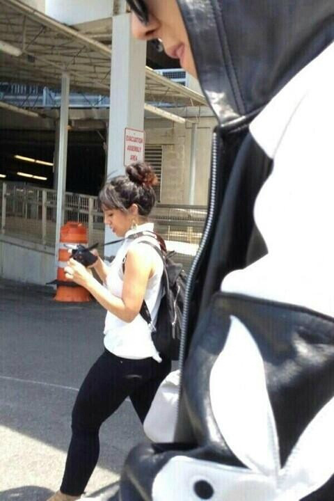 e7c30a12gw1egs5i0etn2j20dc0k0wgg