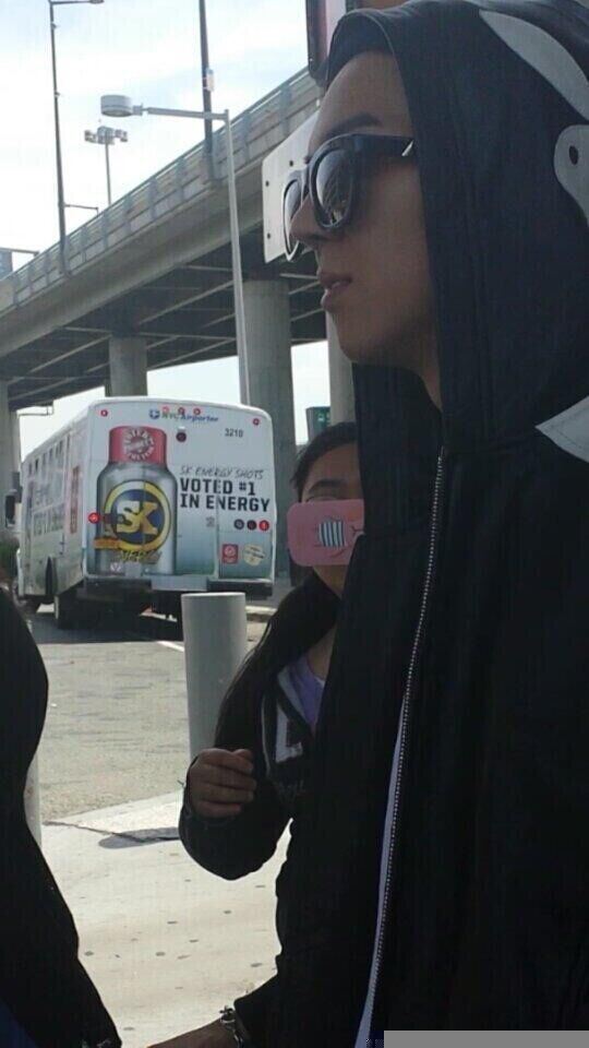 e7c30a12gw1egs5riv60hj20f00qoaba