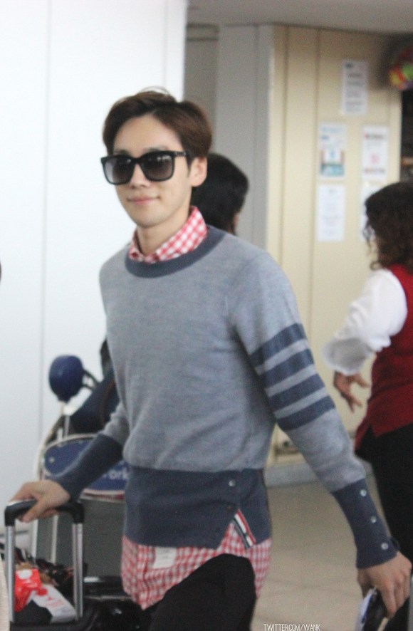 e7c30a12gw1egs6u64ygjj20lt0xcq8r