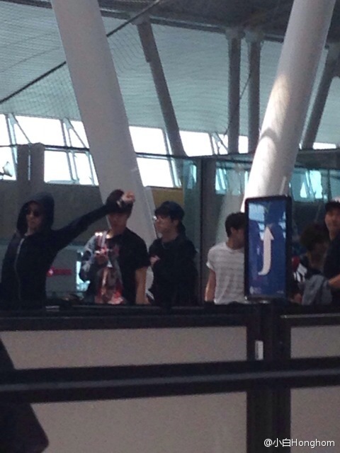 65b18ebejw1eh1em73l2lj20dc0hstaf