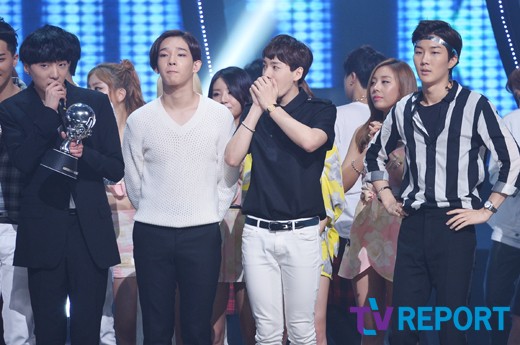 20140821_1408617891_08418000_1