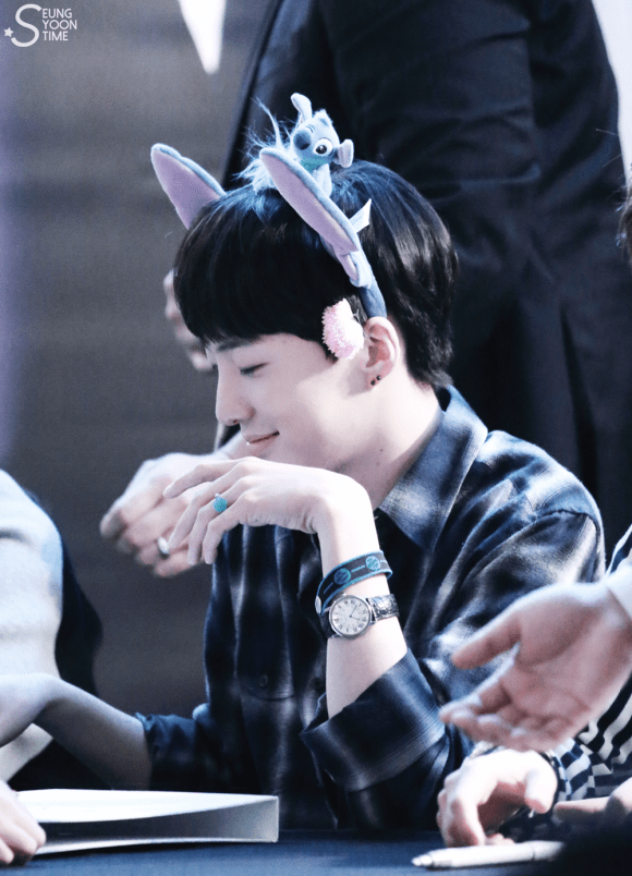 140917 Seungyoon at Yeouido Fansign Event 16