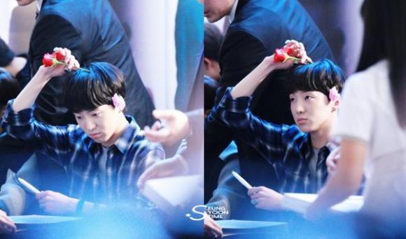 140917 Seungyoon at Yeouido Fansign Event 20