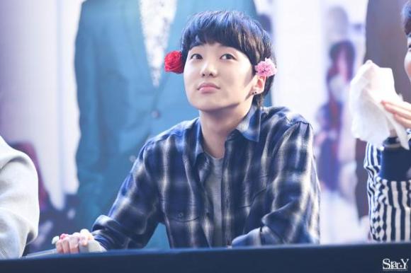 140917 Seungyoon at Yeouido Fansign Event 23