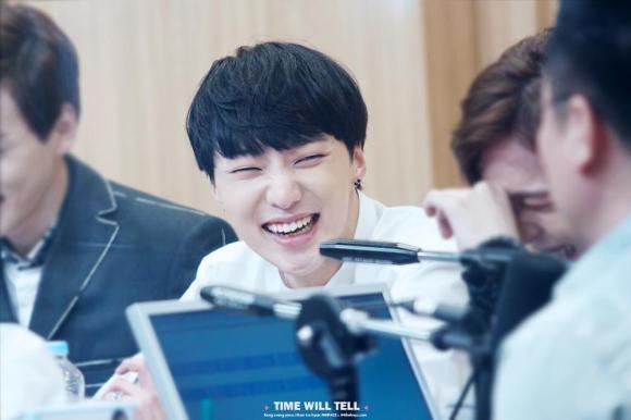 140918 Seungyoon at Cultwo Show 7