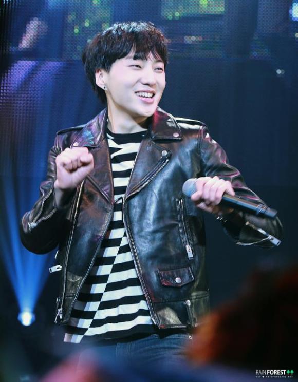 140923 Seungyoon at Winner Zepp Sapporo 12