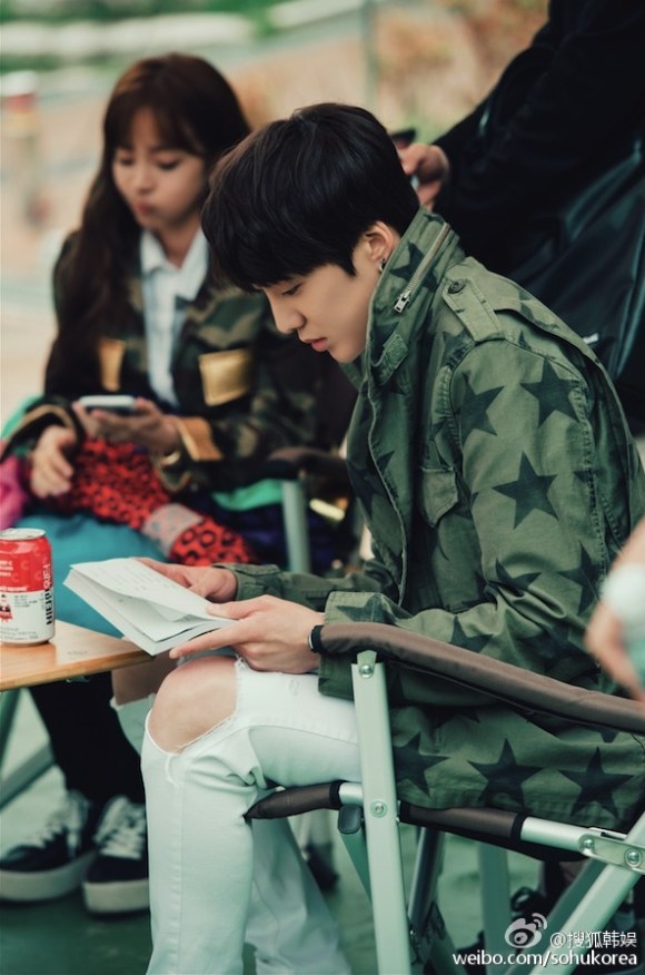 b0947a55jw1esl2ckgfqrj20gh0owjul