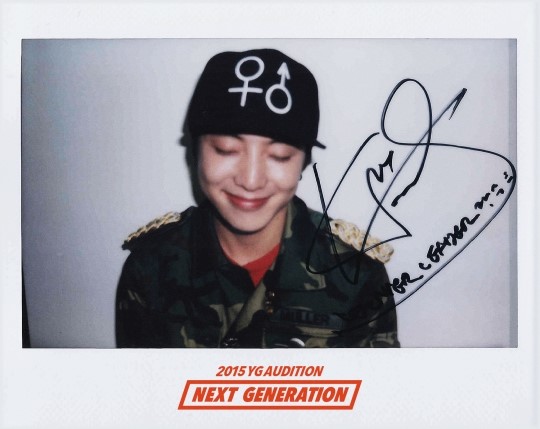 154032147_polaroid_02