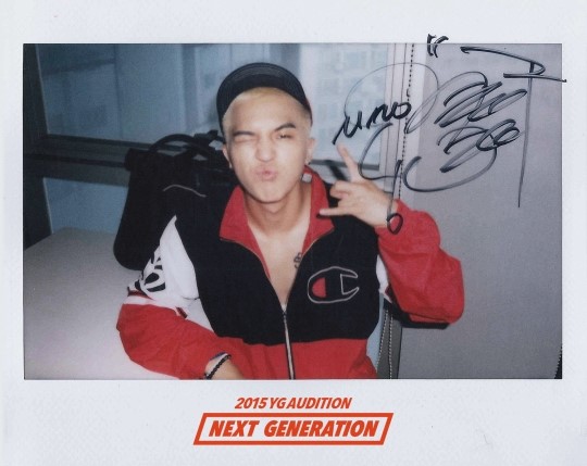 154034697_polaroid_05