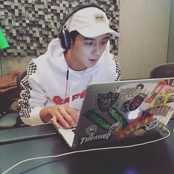 w_n_r00_2015-11-28_22-14-43