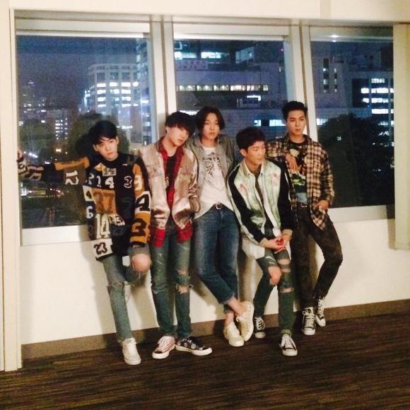 151130 w_n_r00 2 winner sapporo