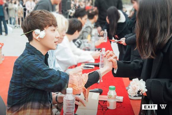 160220 FANSIGNING EVENT IN BUSAN 1