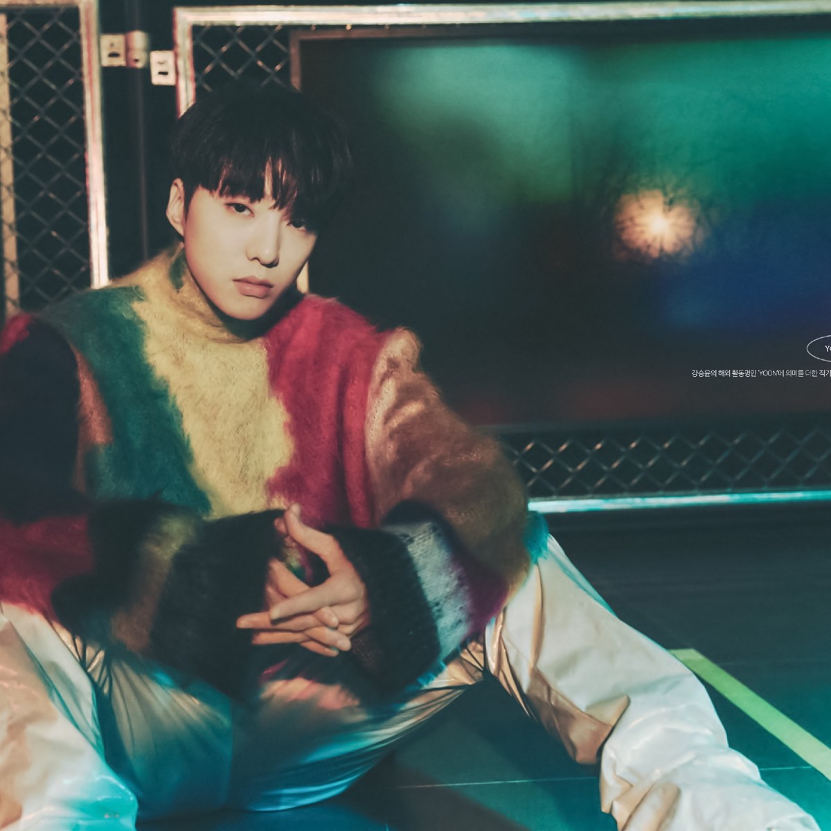 Seungyoon introduces himself as Photographer Yoo Yeon on the August 2021 issue of Cosmopolitan&nbsp;Korea